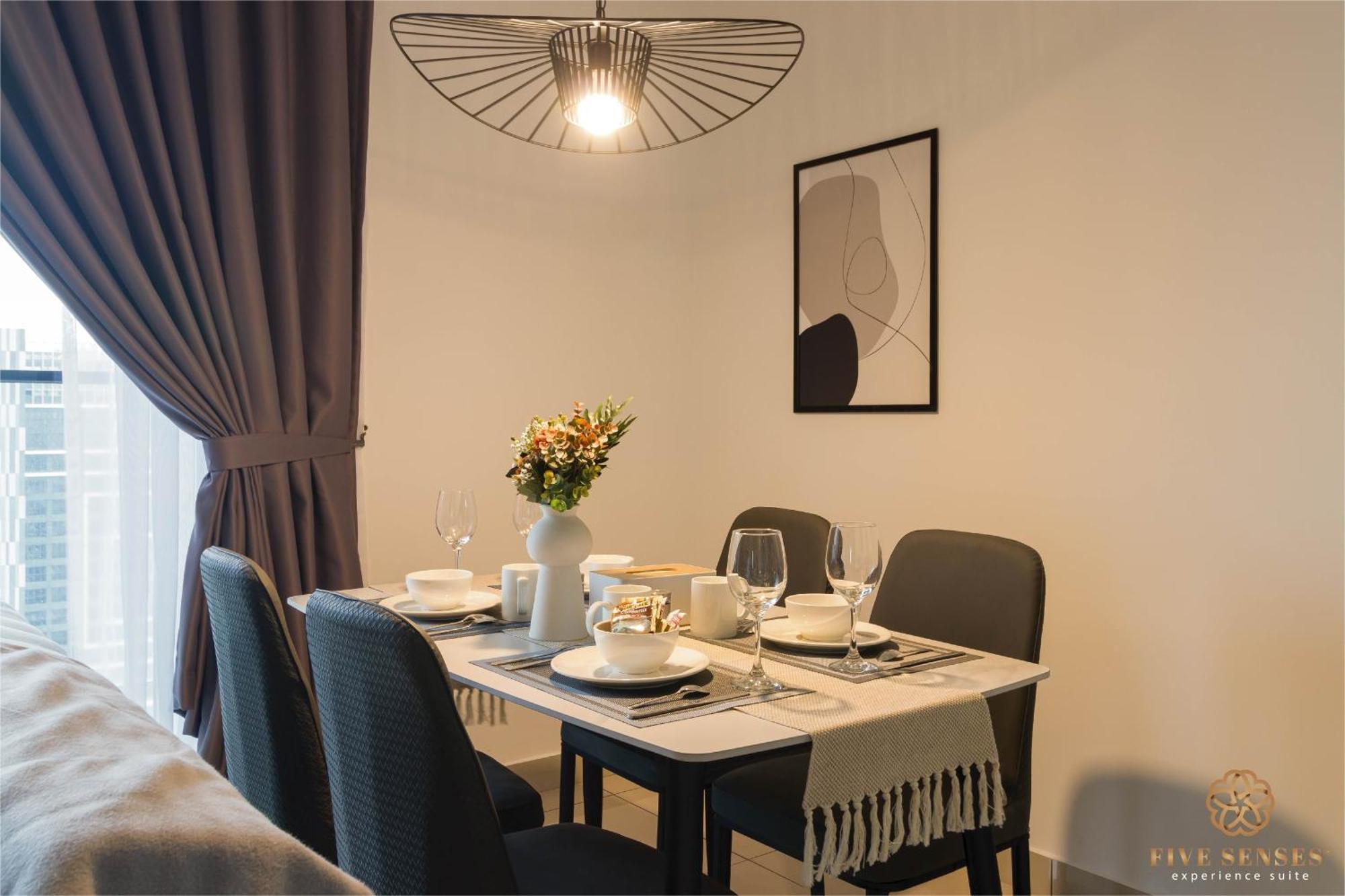 Trion Kuala Lumpur By Five Senses Apartment Exterior photo